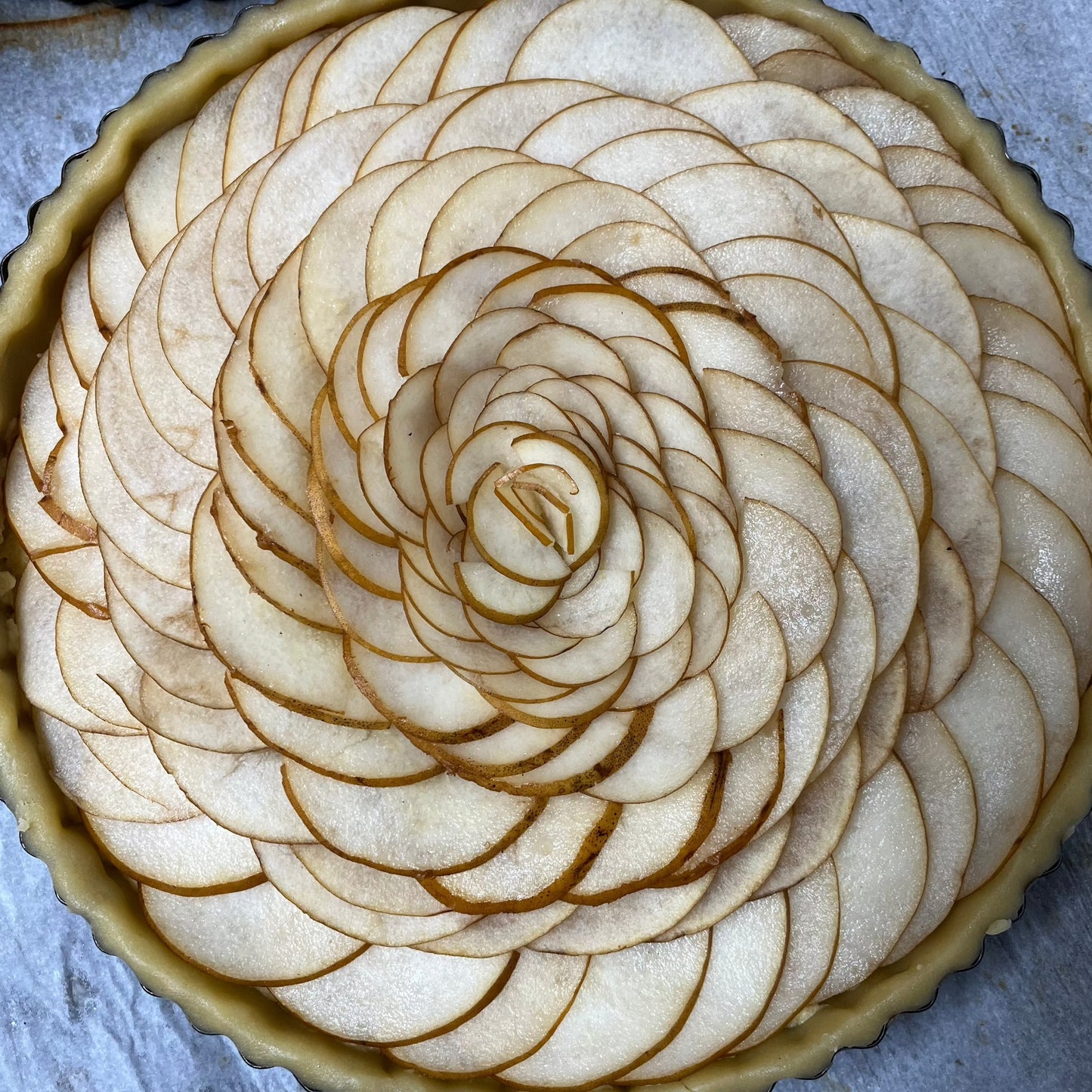 Uncooked Pear Tart